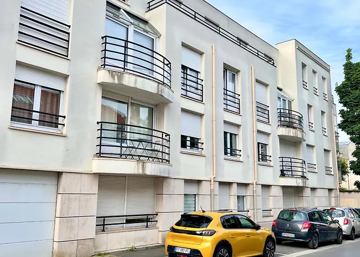 Hyper Centre - A Proximite Des Maisons De Champagne